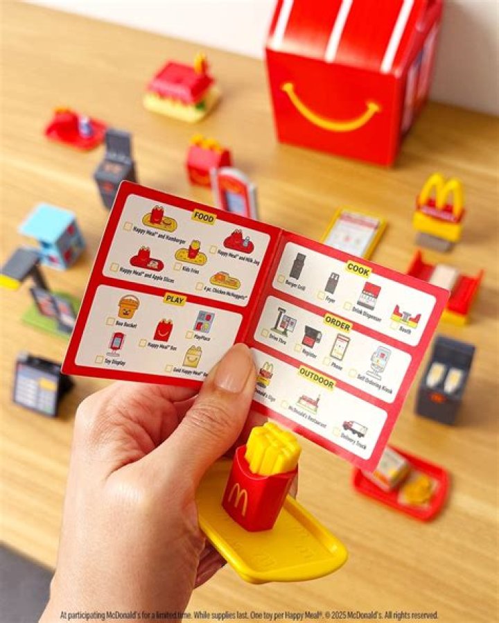 Can I choose which kind of items are in the boxes?