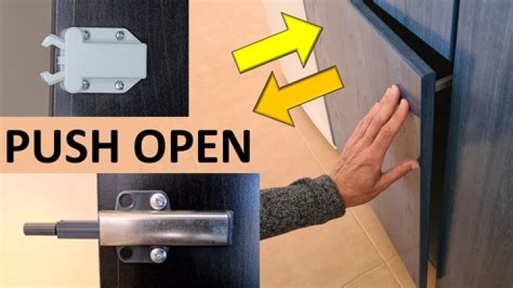 How to open the door in Volkrund Keep