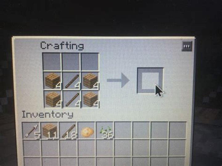 My crafting table will not make a fence?